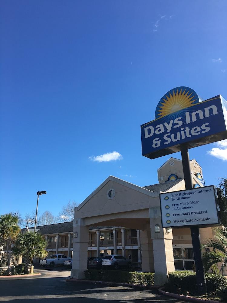 Days Inn By Wyndham Nacogdoches/Sfa University/Downtown Exterior foto