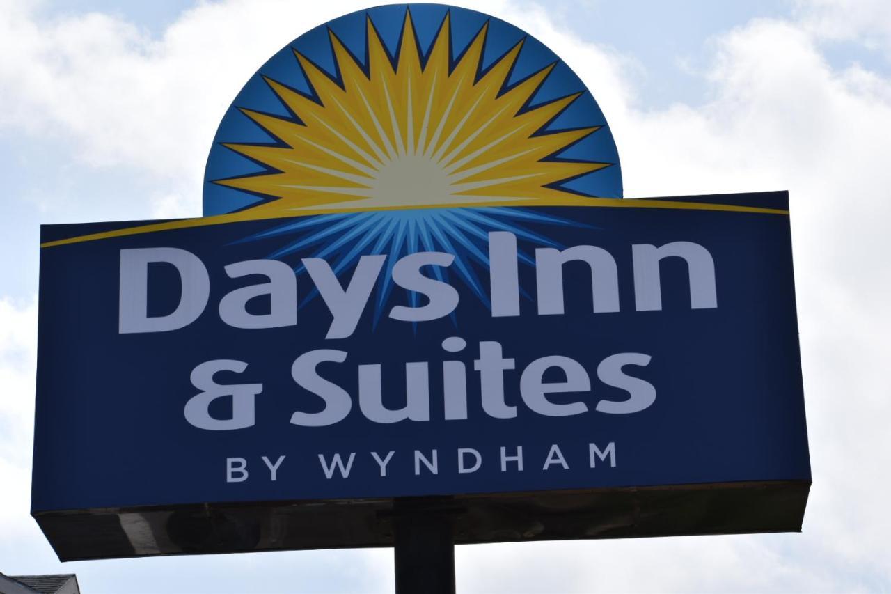 Days Inn By Wyndham Nacogdoches/Sfa University/Downtown Exterior foto
